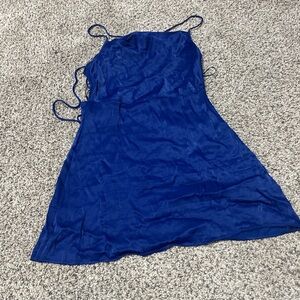 Backless blue Zara dress